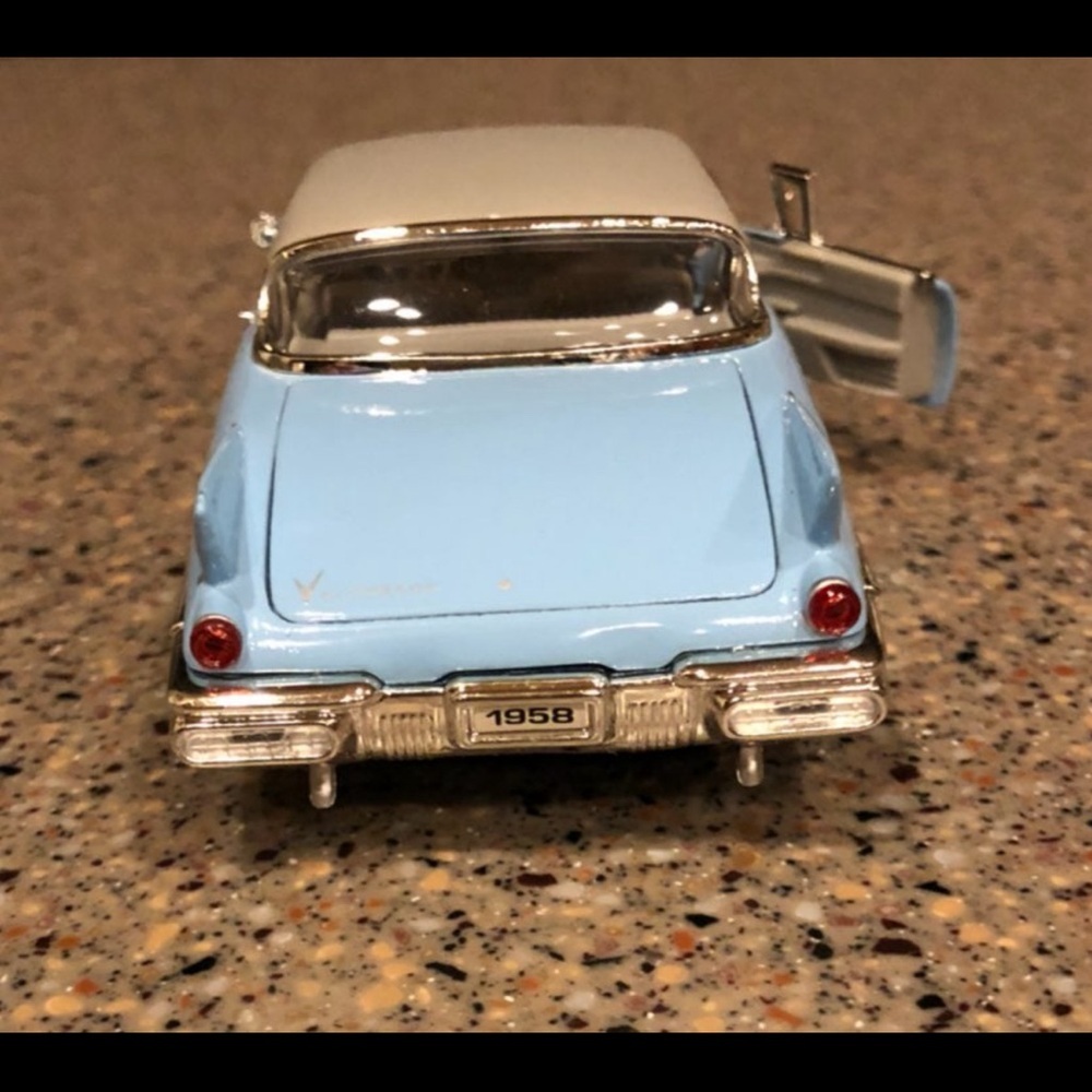 1958 Cadillac El Dorado Diecast Model Car National Motor Museum Mint Series 62 - Picture 5 of 8